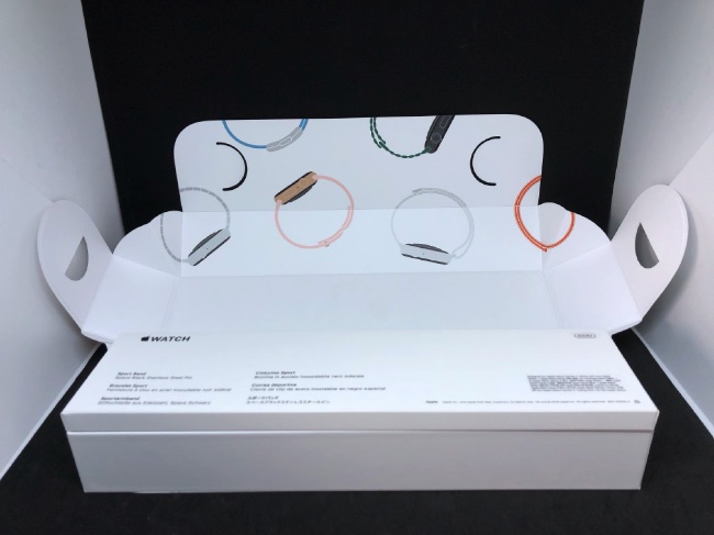 Apple Watch Series4のパッケージは風呂敷状だった!